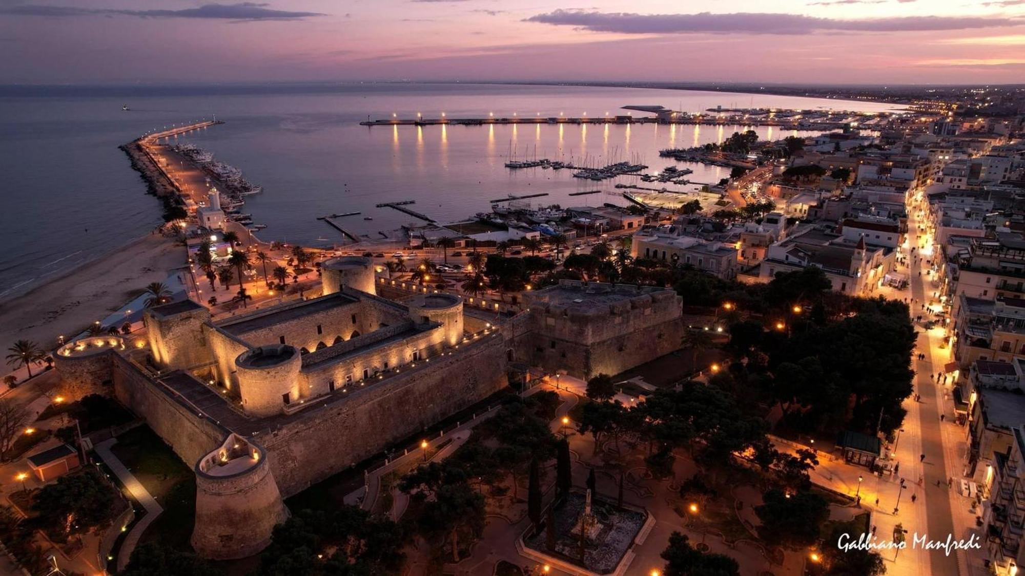 Ca Del Centro Aparthotel Manfredonia Ngoại thất bức ảnh