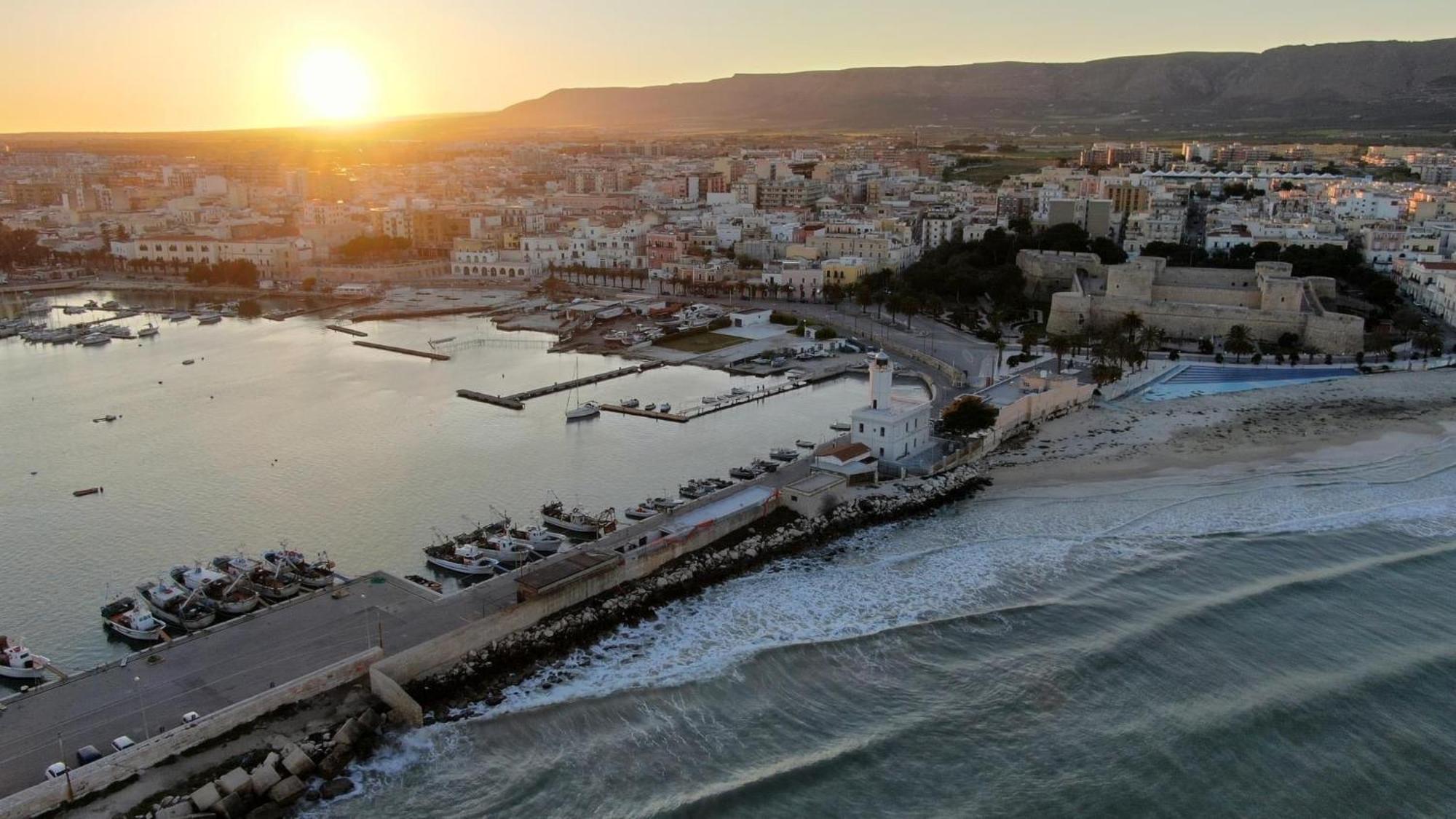 Ca Del Centro Aparthotel Manfredonia Ngoại thất bức ảnh