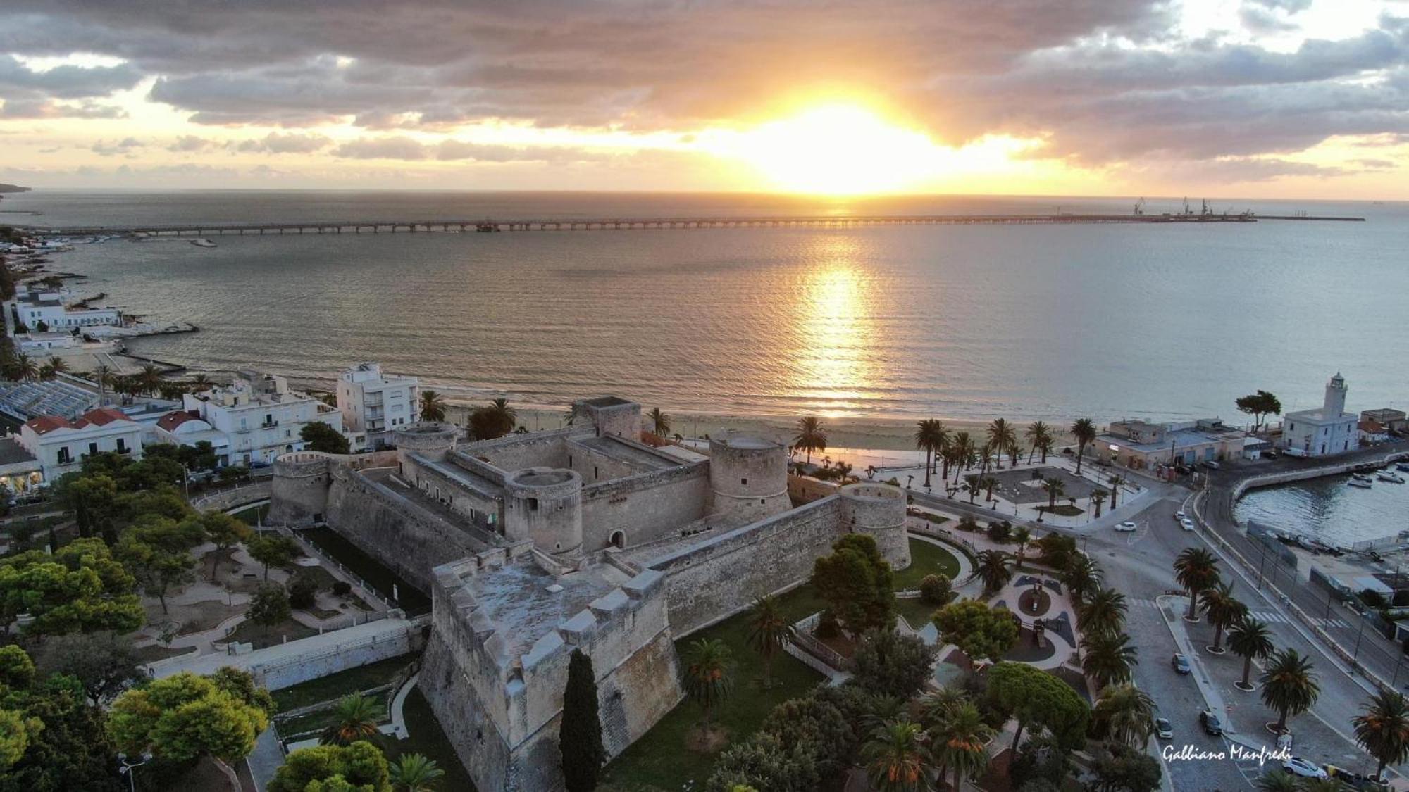 Ca Del Centro Aparthotel Manfredonia Ngoại thất bức ảnh